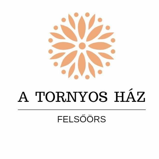 A Tornyos Haz Csardamajor Ngoại thất bức ảnh